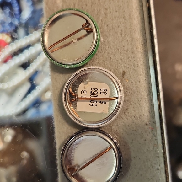 Set of 3 vintage pins - Picture 6 of 6